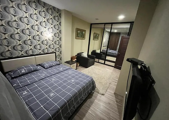 2 Bedroom Central Apartment