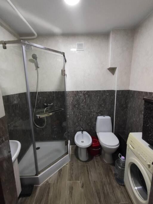 2 Bedroom Apartment *
