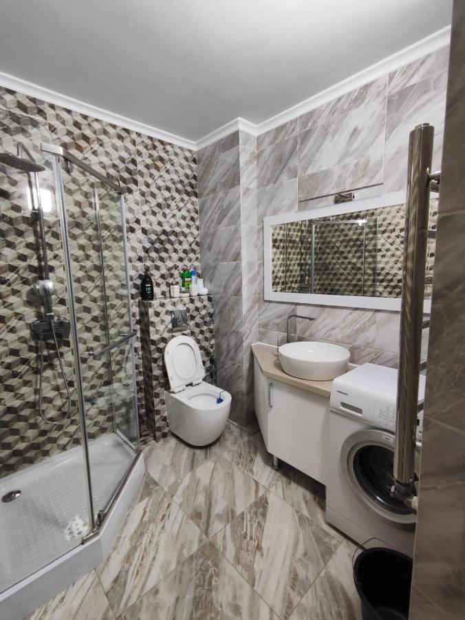2 Bedroom Apartment *
